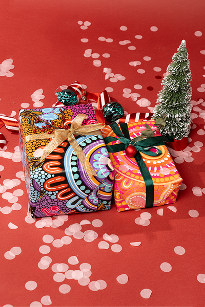 Premium Photo  Gift wrapping beautiful red wrapping paper christmas gifts