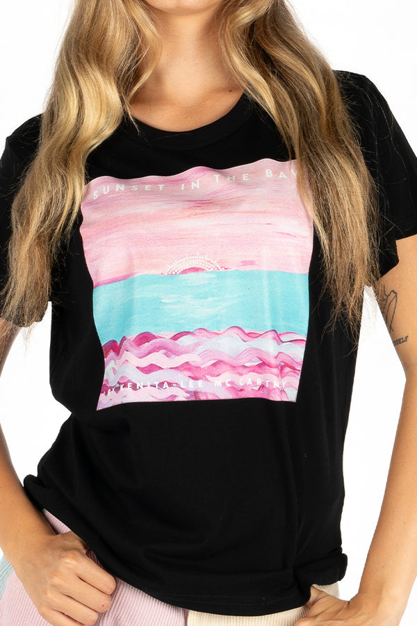 Sunset In The Bay Black Cotton Crew Neck Women's T-Shirt