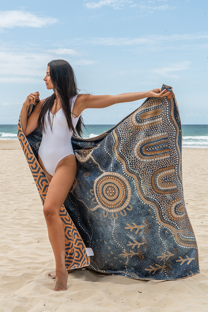 Yilawura (Night) Sand Free rPET Beach Towel (160x160cm)