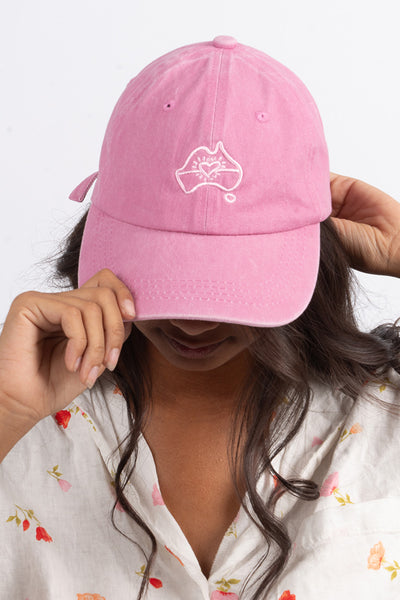 Australia Map Flag Outline Pink Vintage Washed Cap