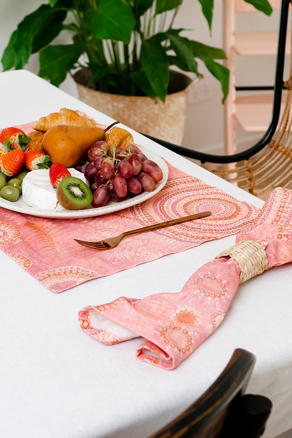 Wambuwanbunmarra (Mix) Linen Placemat (4 Pack)