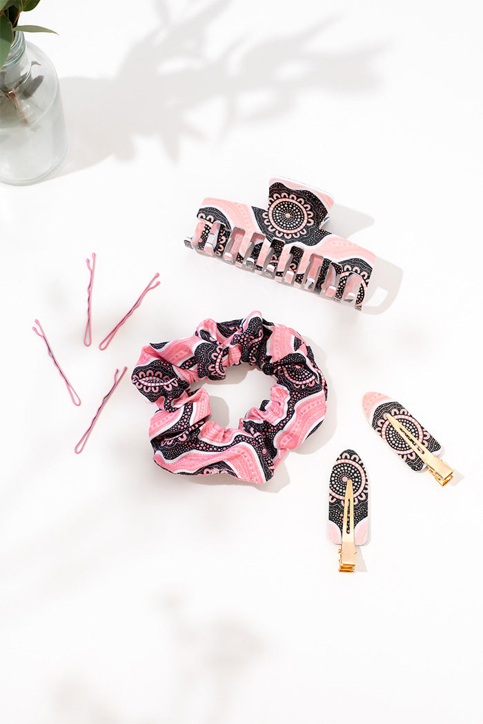 Boobie Sista Scrunchie & Hair Accessories Set