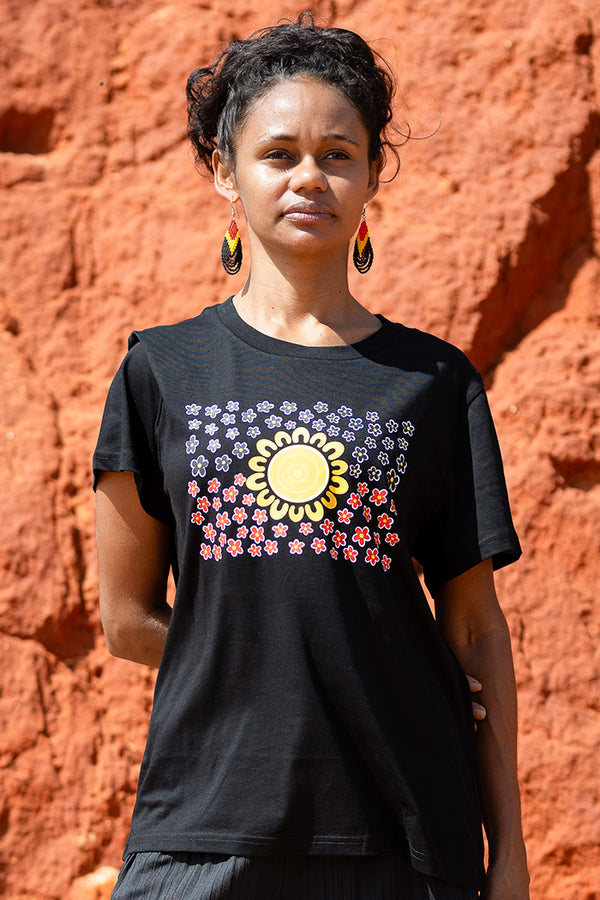 Wildflowers in the Sun Flag Black Cotton Crew Neck Womens T-Shirt