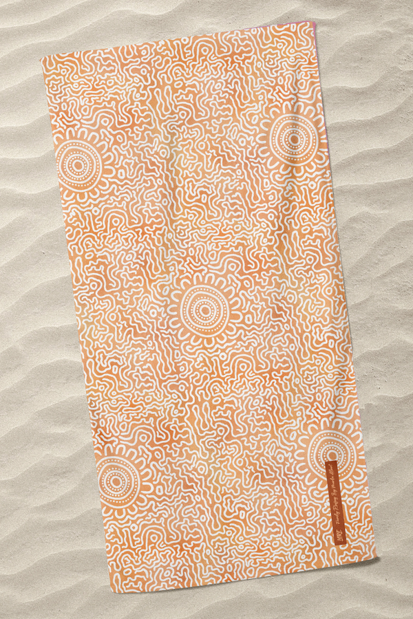 Family Reefing Beach Towel